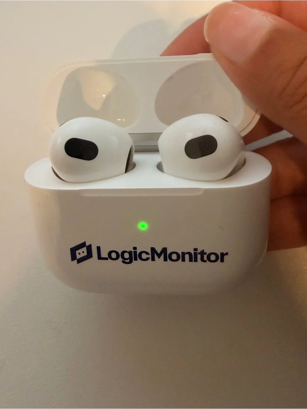 Apple AirPod Gen 3